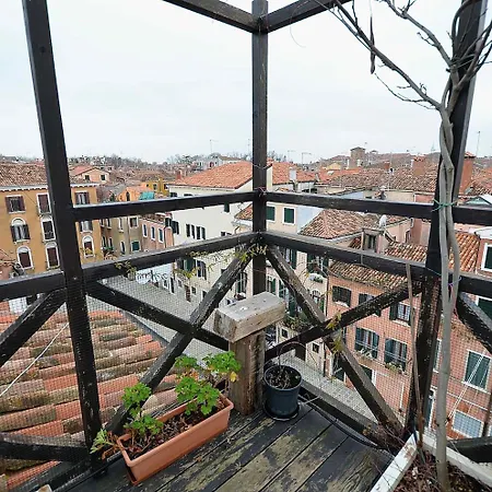 Dandolo-terrace Appartement *